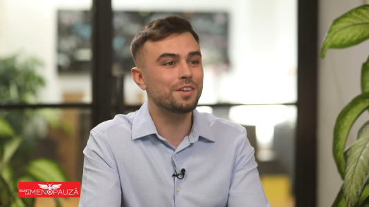 Dr. Alin  Paraschiv  
Terapia Trigger Points
Tehnici miotensive
Recuperare post traumatica
Deficiente la nivelul coloanei vertebrale
