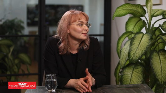 Dr. Diana  Plăcintescu 
dermatologie clinică
laser
dermatologie estetică

