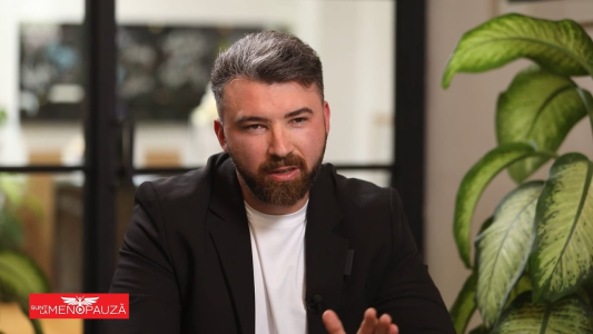 Dr. Călin  Todoran 
Ultrasonografie obstetricală și ginecologică 
Colposcopie 
Chirurgie laparoscopică ginecologică 
Supraspecializare Ginecologie Oncologică
