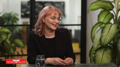 Dr. Diana  Plăcintescu Scăderea producției de colagen
